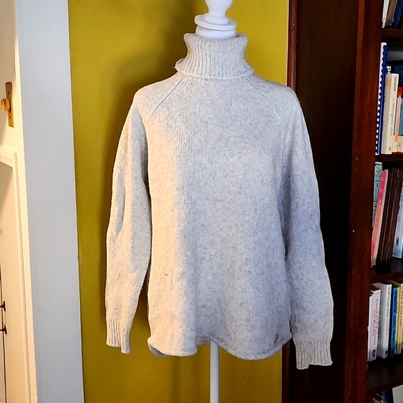 MICHAEL Michael Kors Sweaters - Michael Kors Oatmeal turtleneck sweater